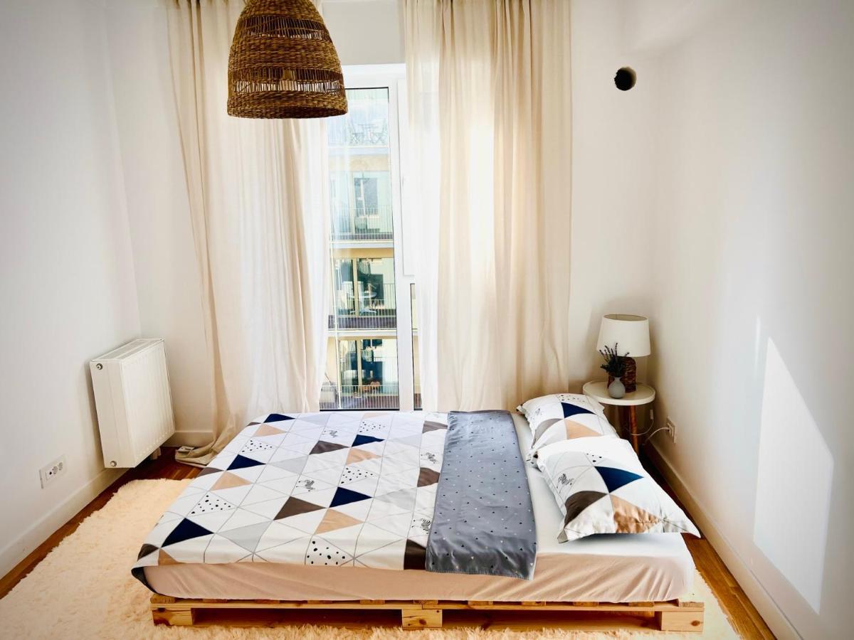 Exquisite - Two Bedroom Apartment Букурещ Екстериор снимка