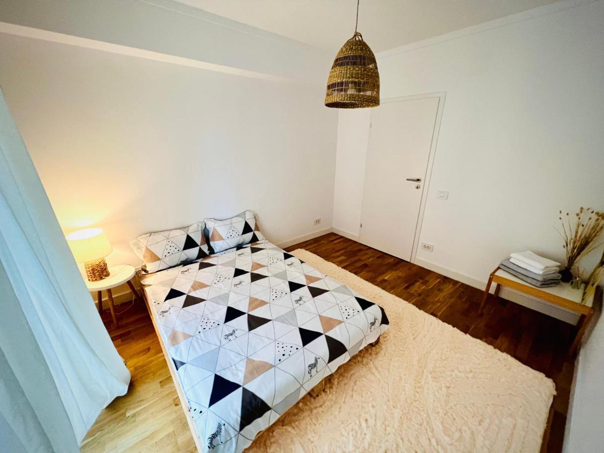 Exquisite - Two Bedroom Apartment Букурещ Екстериор снимка